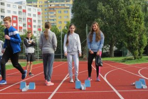 Petržalka v pohybe - atletický školský míting 2016